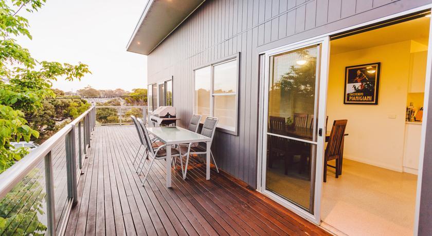 Point Lonsdale Holiday Apartments (Adults Only) 퀸스클리프 객실 사진